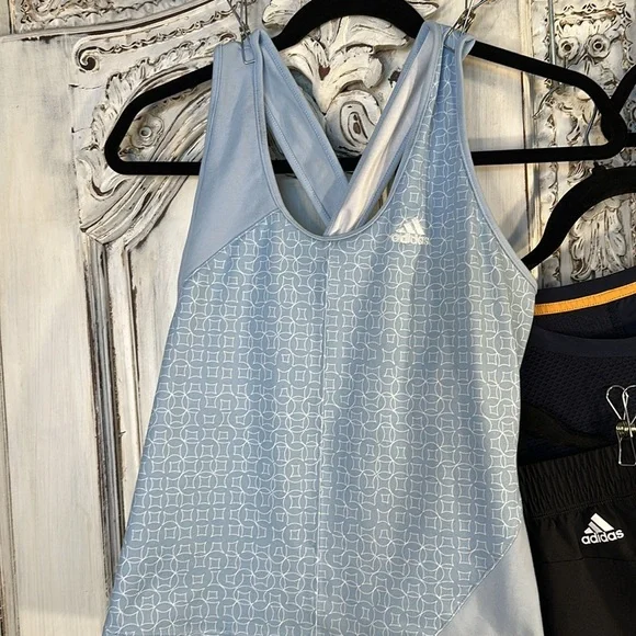 Curated Four Piece Workout Bundle - Picture 2 of 12